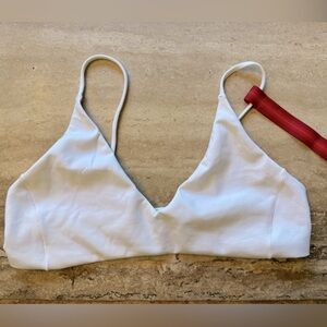 Left on Friday Women’s XL swimsuit top